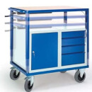 Höhenverstellbarer Tischwagen mit Stahl- &...